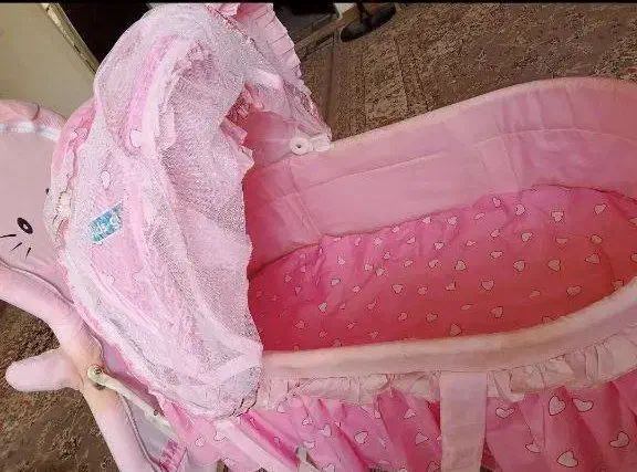 گهواره بچه|تخت و صندلی بچه|تایباد, |دیوار