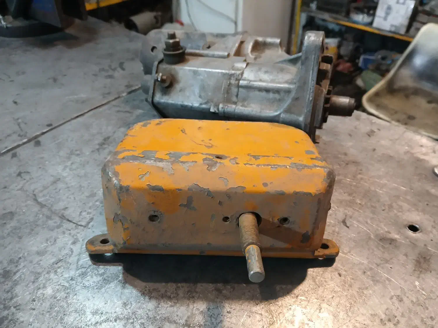 استارت ایسوزو برف پاکن لودر|قطعات یدکی و لوازم جانبی|قم, قلعه صدری|دیوار