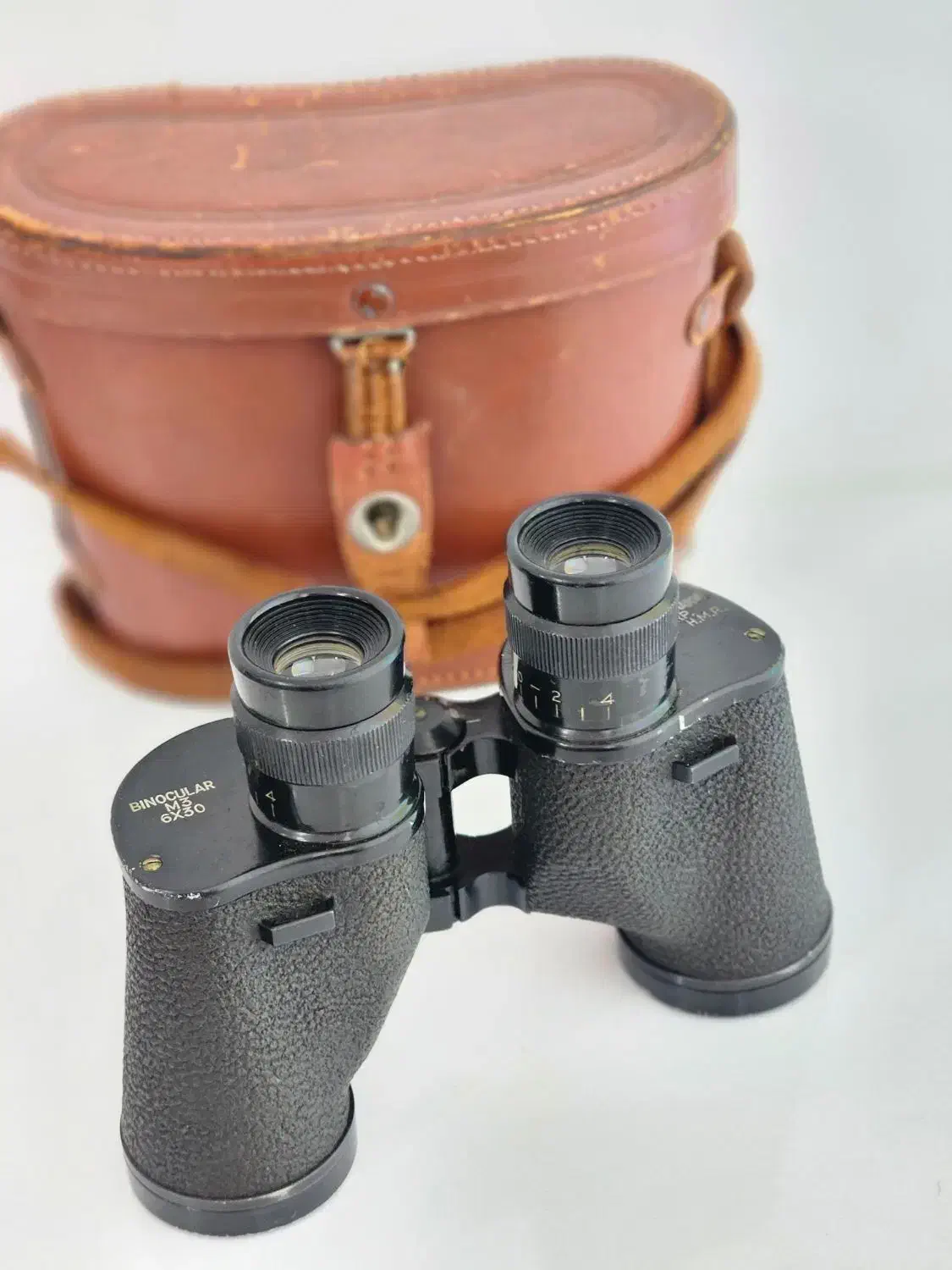 دوربین شکاری آمریکا|کوهنوردی و کمپینگ|شیراز, زرهی|دیوار