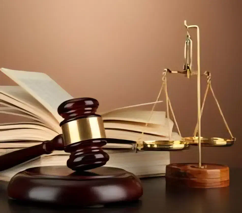 وکیل|خدمات مالی، حسابداری، بیمه|لنگرود, |دیوار