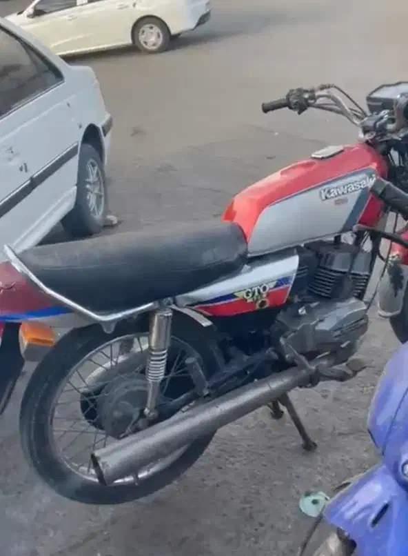 موتور کاوازکی 125جی تی|موتورسیکلت|کرمان, |دیوار