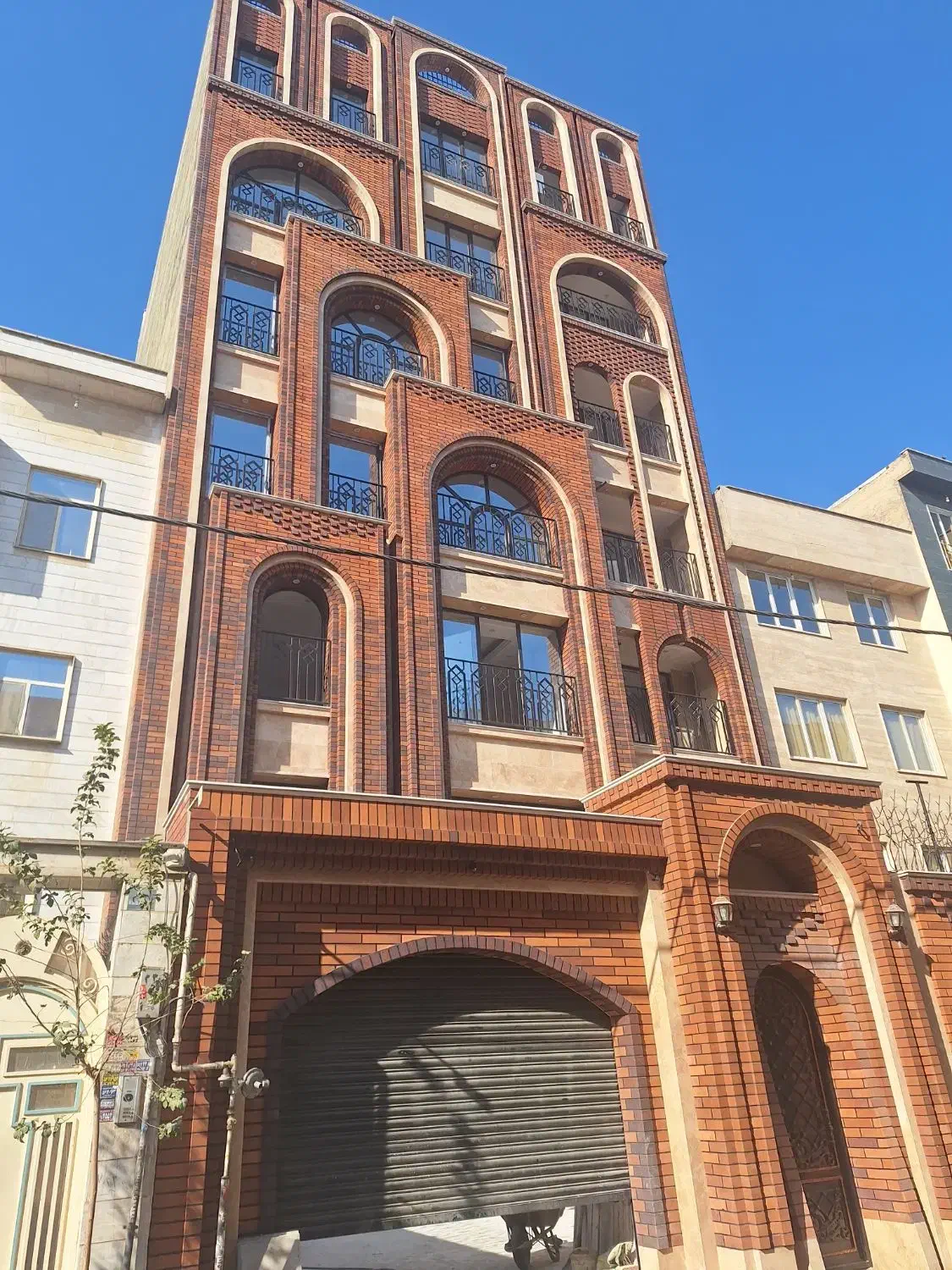 المهدی / فقط ۳.۲۰۰ - مالک فروشنده / ۲ خواب|فروش آپارتمان|اسلام‌شهر, شهرک مفیدی|دیوار