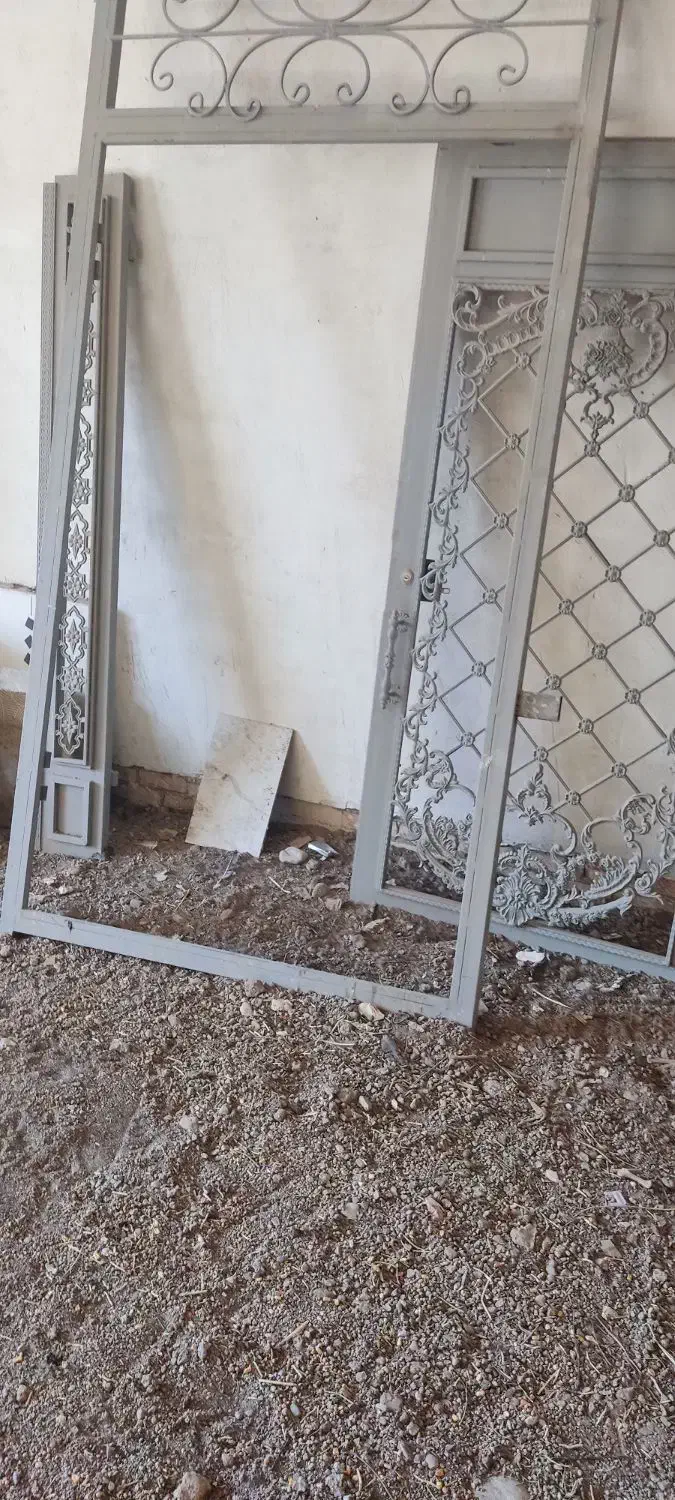 درب آهنی نو استفاده نشده|مصالح و تجهیزات ساختمان|سراب, |دیوار