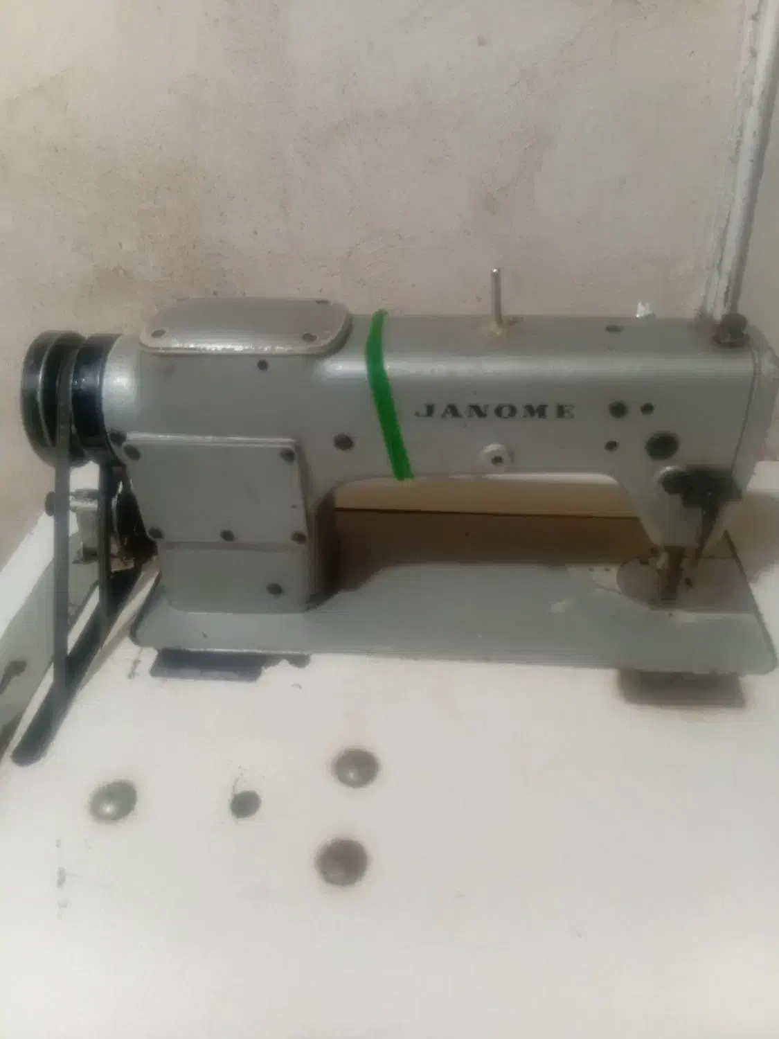 چرخ خیاطی|چرخ خیاطی و ریسندگی|هرسین, |دیوار