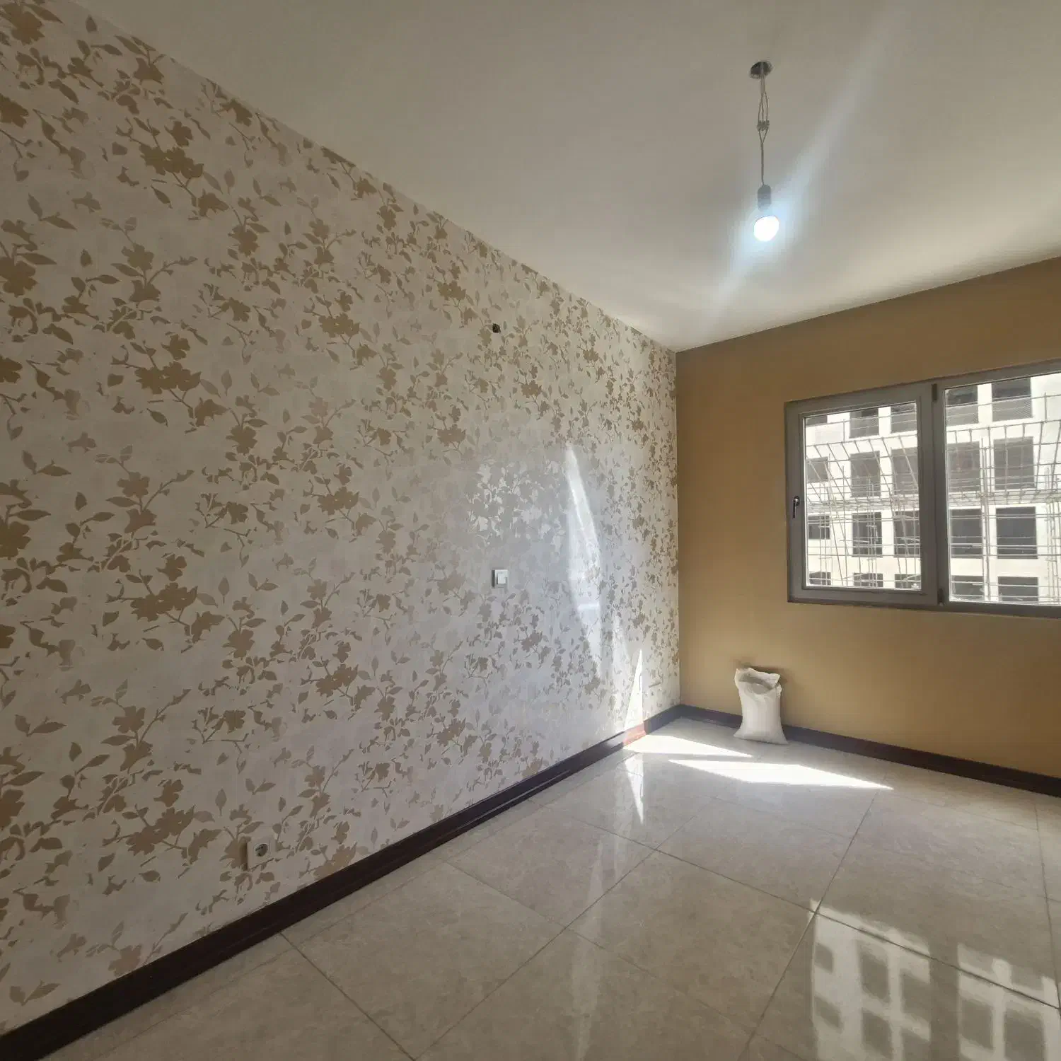 ۱۲۱متر ۲خواب نوساز ،مرواریدشهر،اردستانی،منطقه۲۲