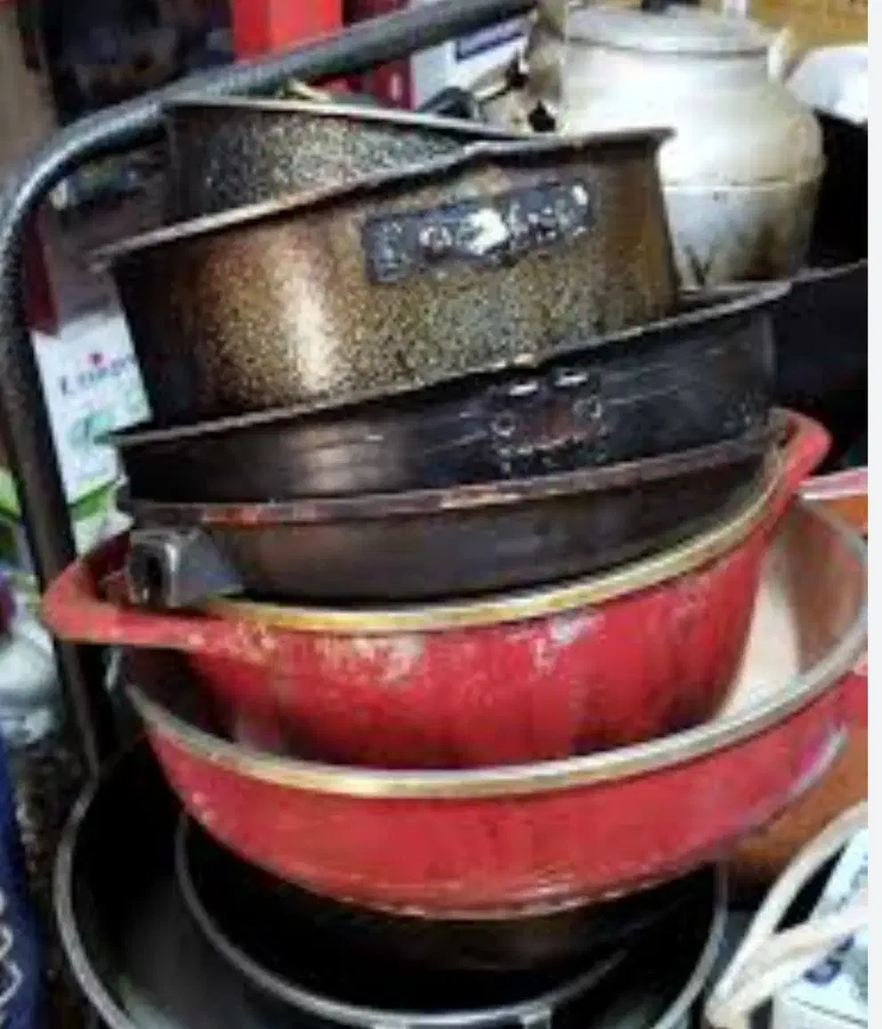 قابلمه روحی چهارراه طیب ب سمت قاضی اباد رشیدی|ظروف پخت‌وپز|خرم‌آباد, |دیوار