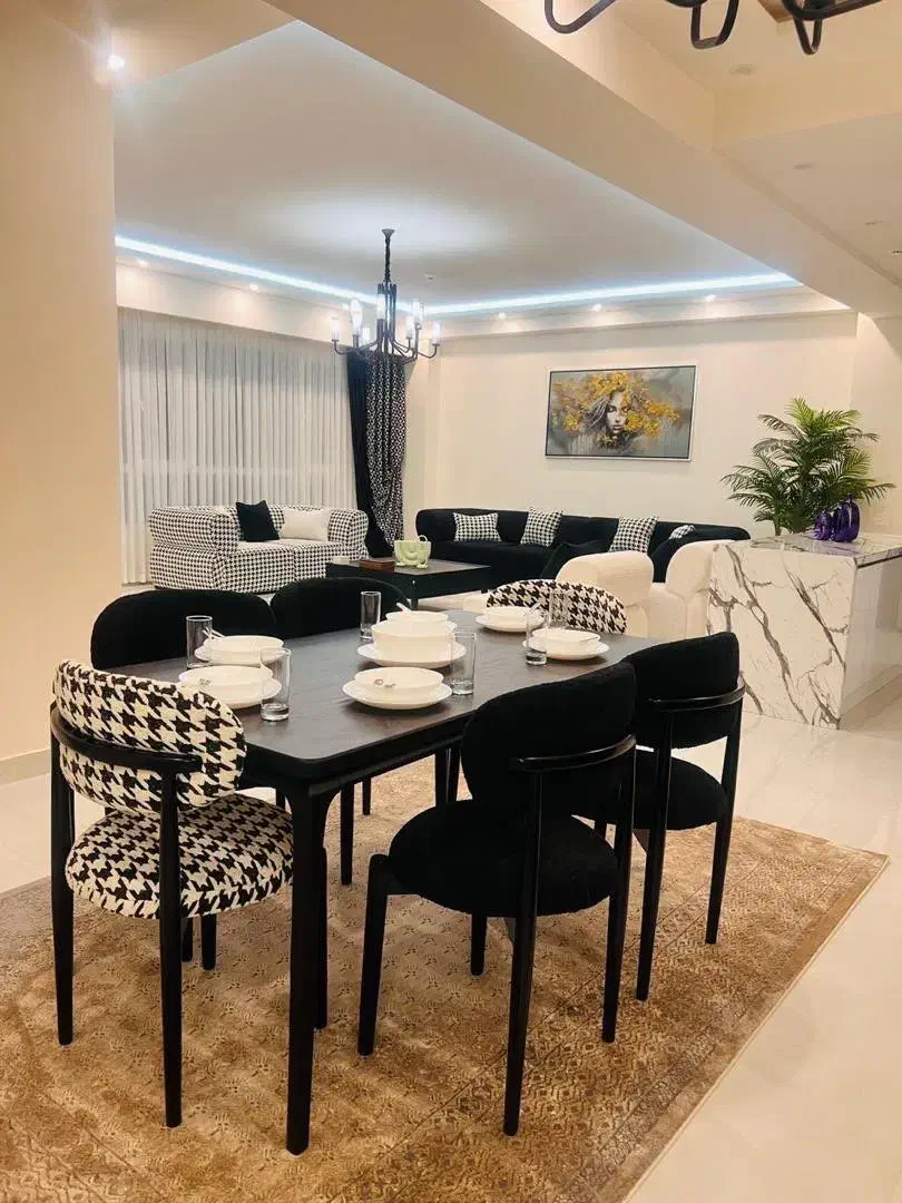 نمایشگاه تهران/ مبله تهران/ روزانه/ هفتگی|اجارهٔ کوتاهمدت آپارتمان و سوئیت|تهران, امانیه|دیوار