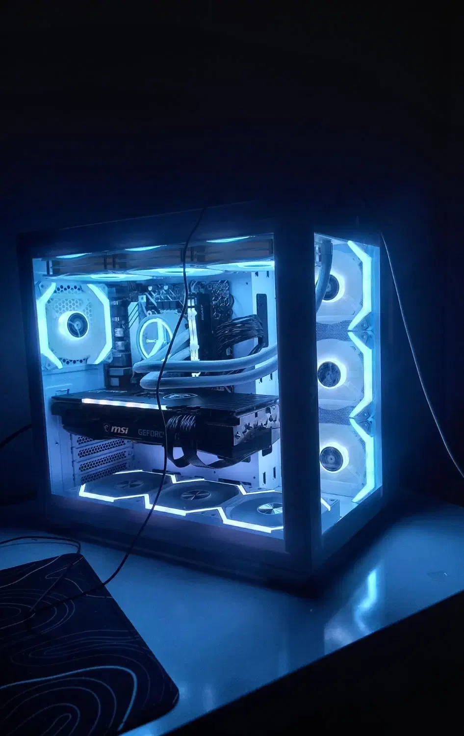 کیس گیمینگ  با مانیتور|رایانه رومیزی|پاکدشت, پاکدشت (مامازند)|دیوار