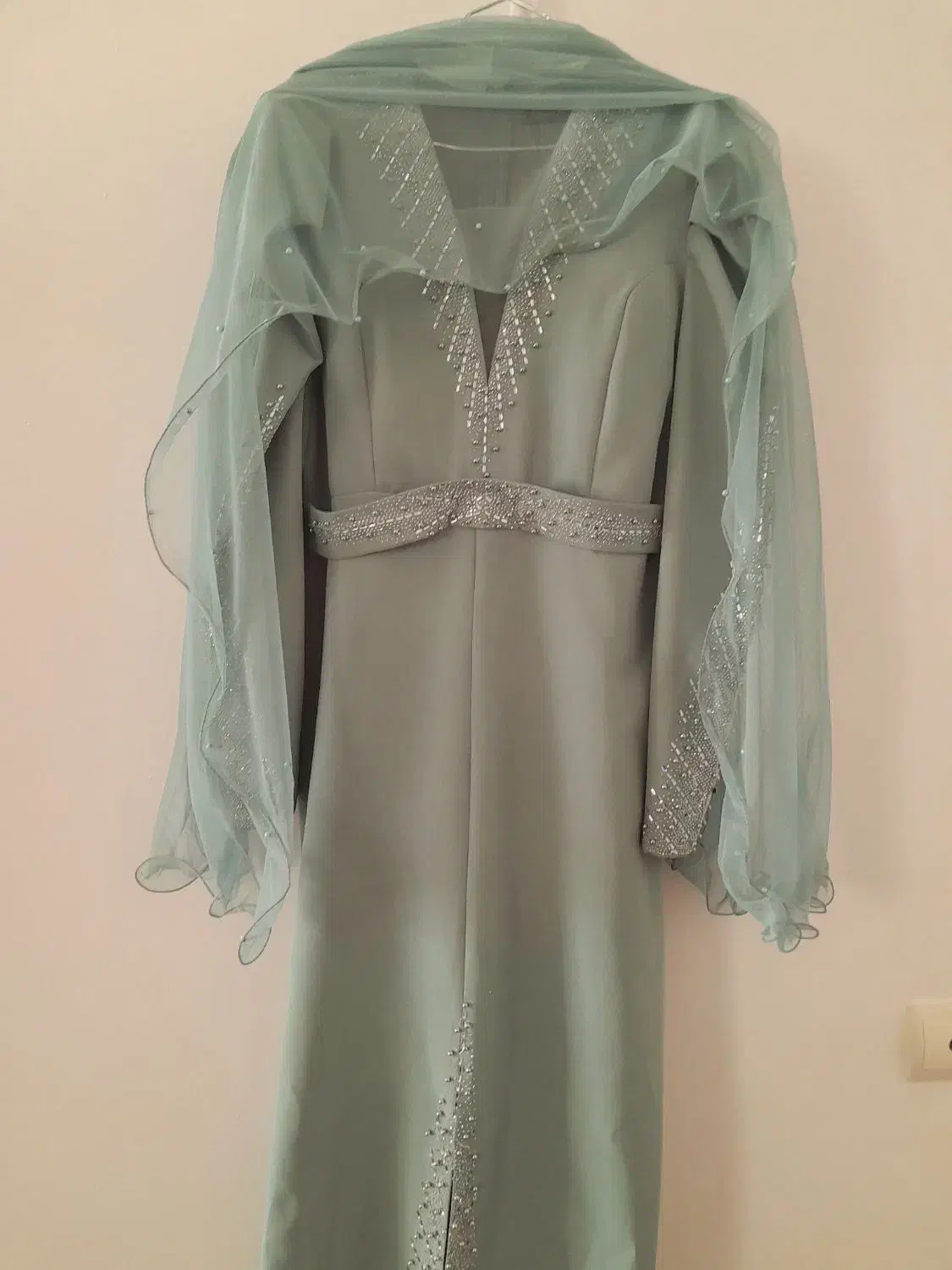 ۱۵۰۰۰۰۰ یک میلیون و پانصد هزار تومان|لباس|ایجرود, |دیوار