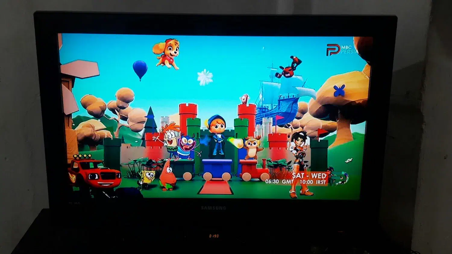 LCDسامسونگ|تلویزیون و پروژکتور|دورود, |دیوار