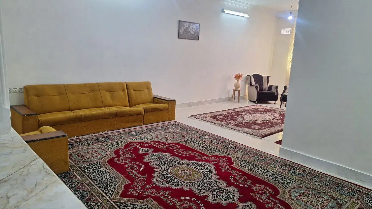 آپارتمان دربست نزدیک حرم|اجارهٔ کوتاه‌مدت ویلا و باغ|مشهد, حسین‌آباد|دیوار