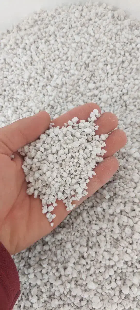 پرلیت گلخانه ایی ، پوکه پرلیت ، داخل کیسه بزرگ|مصالح و تجهیزات ساختمان|مشهد, احمدآباد|دیوار