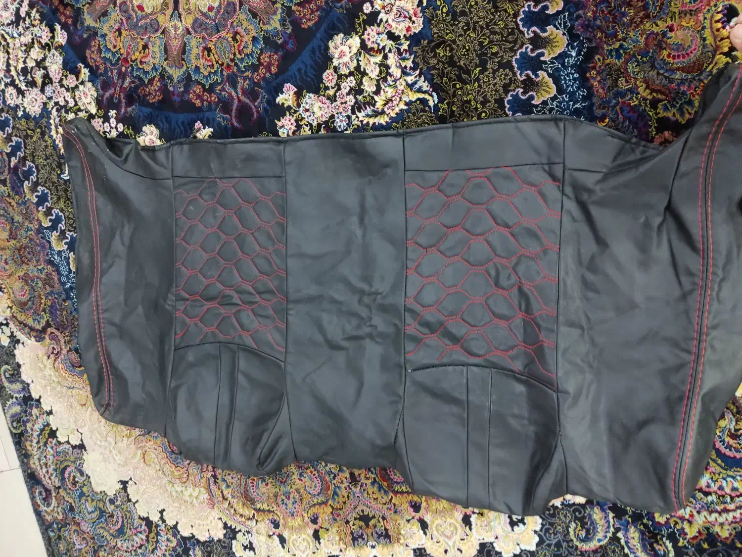 روکش صندلی چرم مشکی قرمز  ال۹۰|قطعات یدکی و لوازم جانبی|اندیشه, اندیشه فاز ۲|دیوار