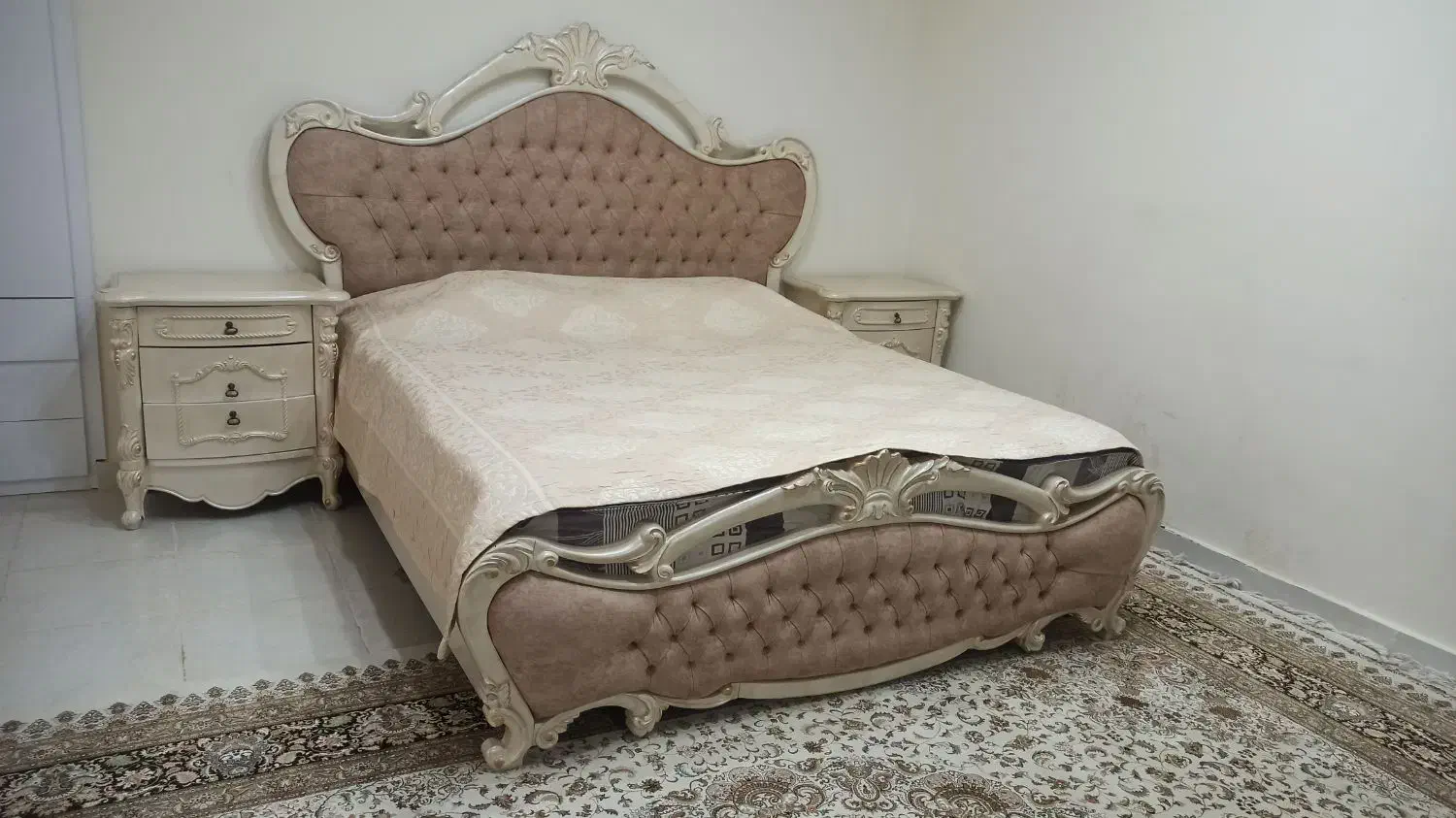 تخت دو نفر سفارشی|تخت و سرویس خواب|کرمانشاه, |دیوار