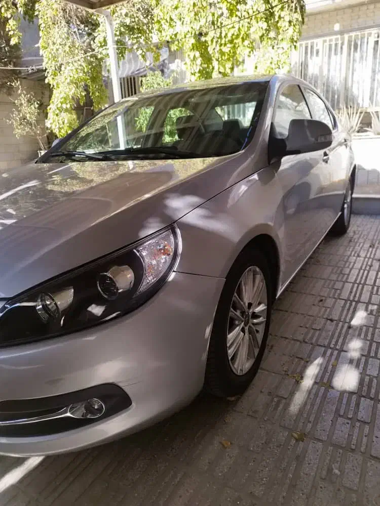 جک j5 نقره ایی سالم|خودرو سواری و وانت|تهران, ویلاشهر|دیوار