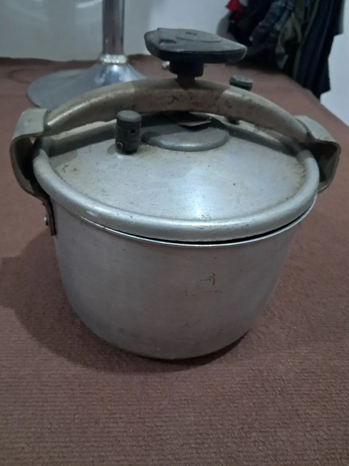 زودپز قدیمی|ظروف پخت‌وپز|لاهیجان, حاجی آباد|دیوار