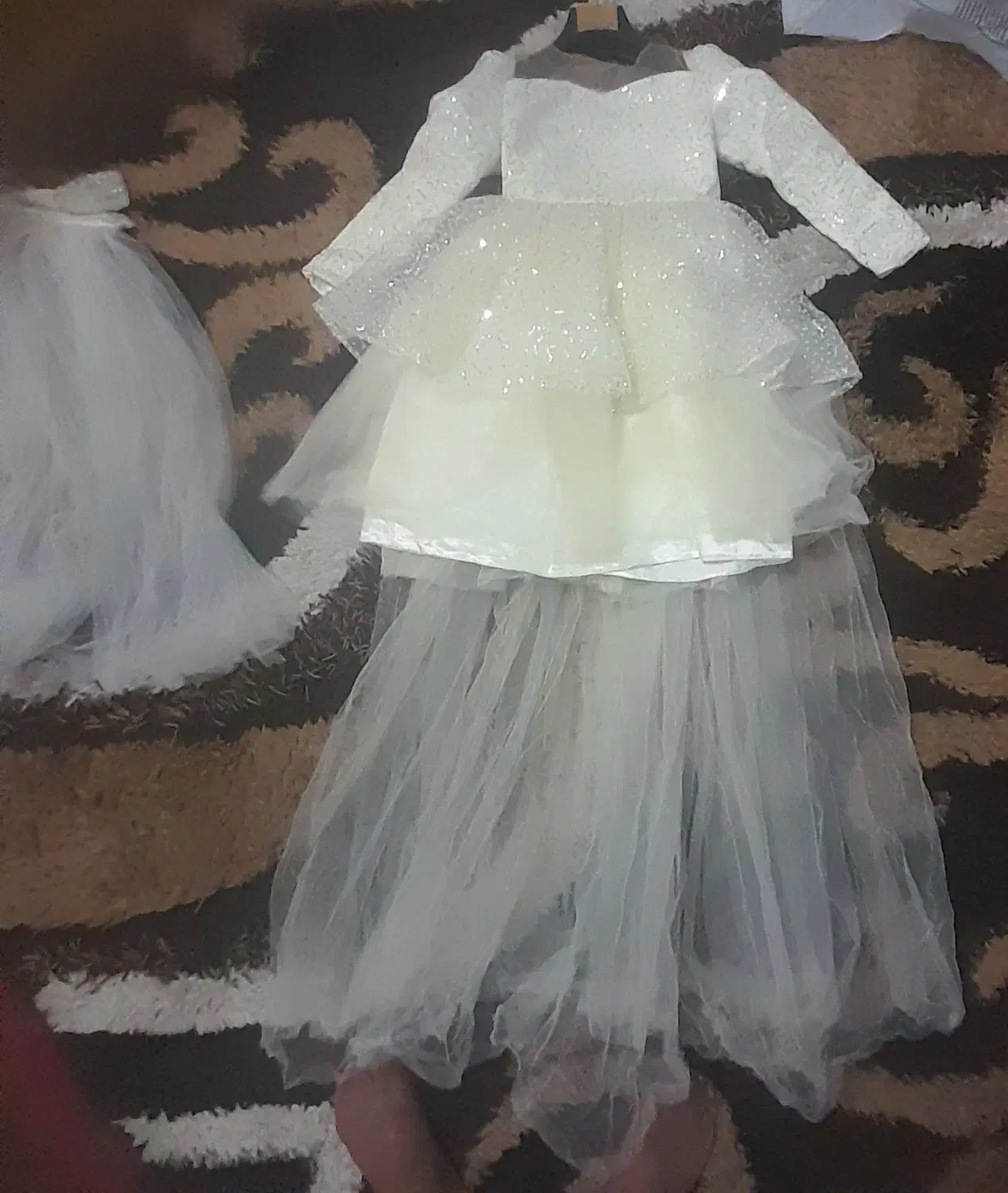 حراج   لباس عروس  بچه کانه|کفش و لباس بچه|کنگاور, |دیوار