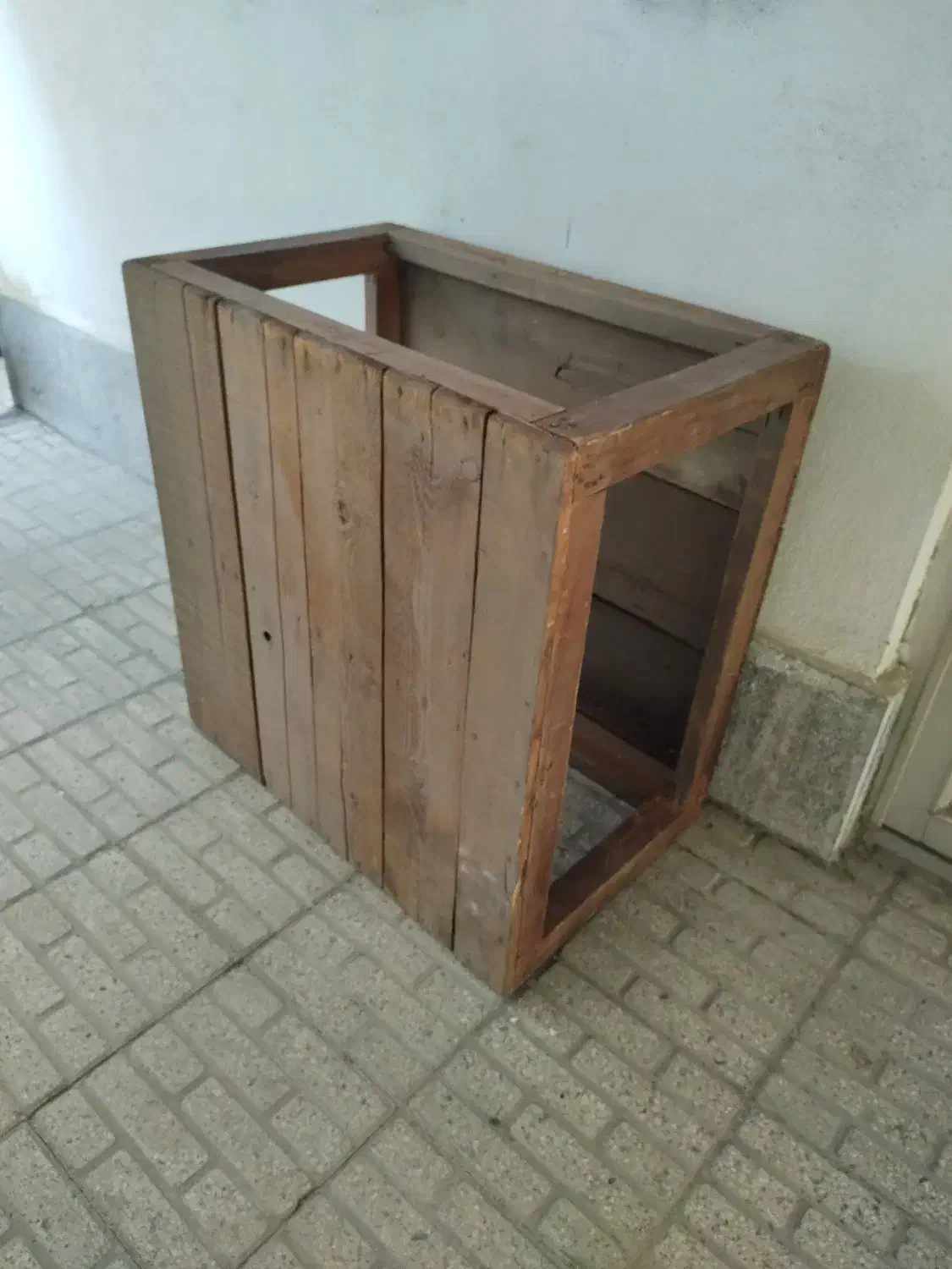 کرسی و لحاف کرسی و تشک|رختخواب، بالش، پتو|بابل, |دیوار