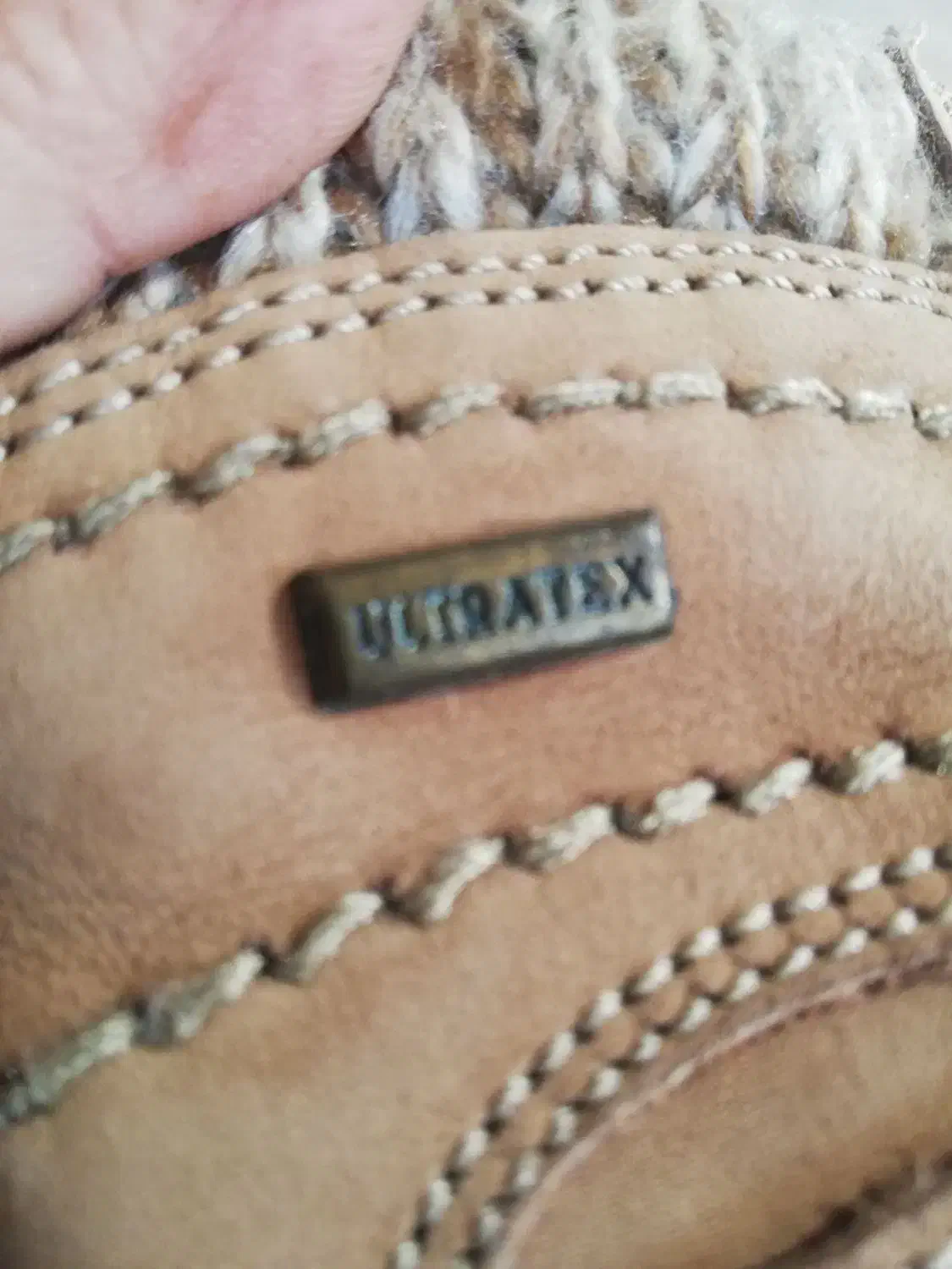 کفش مارک از انگلیس برام آوردن قیمت 8 تومن|کیف، کفش، کمربند|جهرم, |دیوار