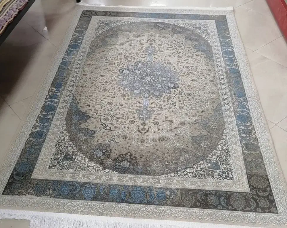 فرش نو ۷۰۰شونه|فرش|پیشوا, |دیوار