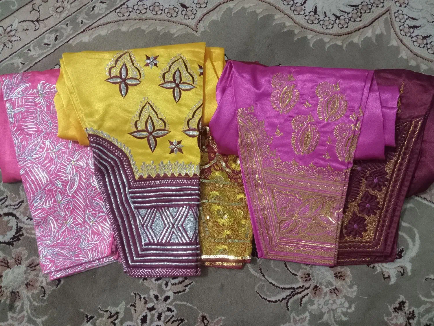 شلواربندری|لباس|قشم, |دیوار