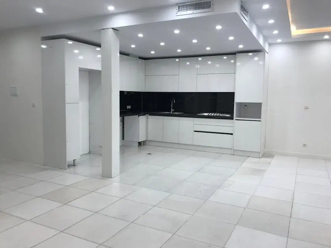 اجاره واحد ۱۴۵ متری خیابان ایران