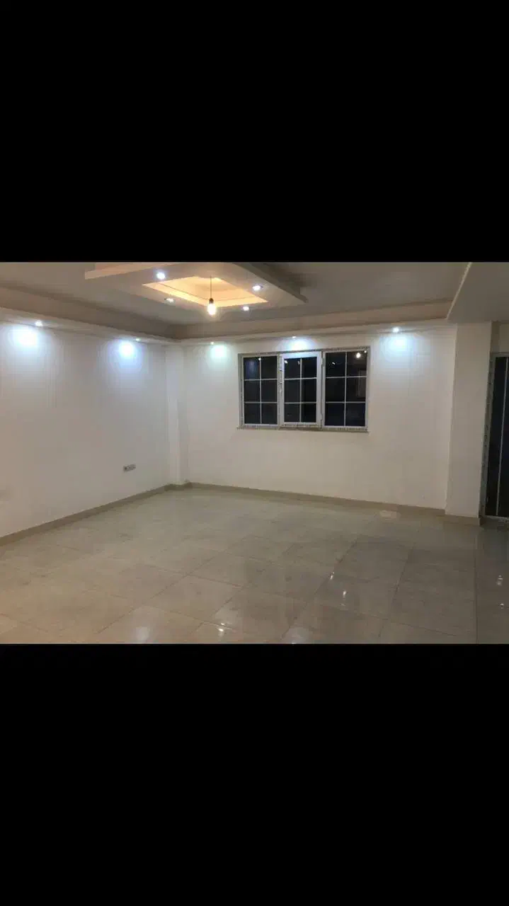 رهن واحد صد متری شیک و نوساز مرکزشهر|اجارهٔ آپارتمان|صومعهسرا, |دیوار