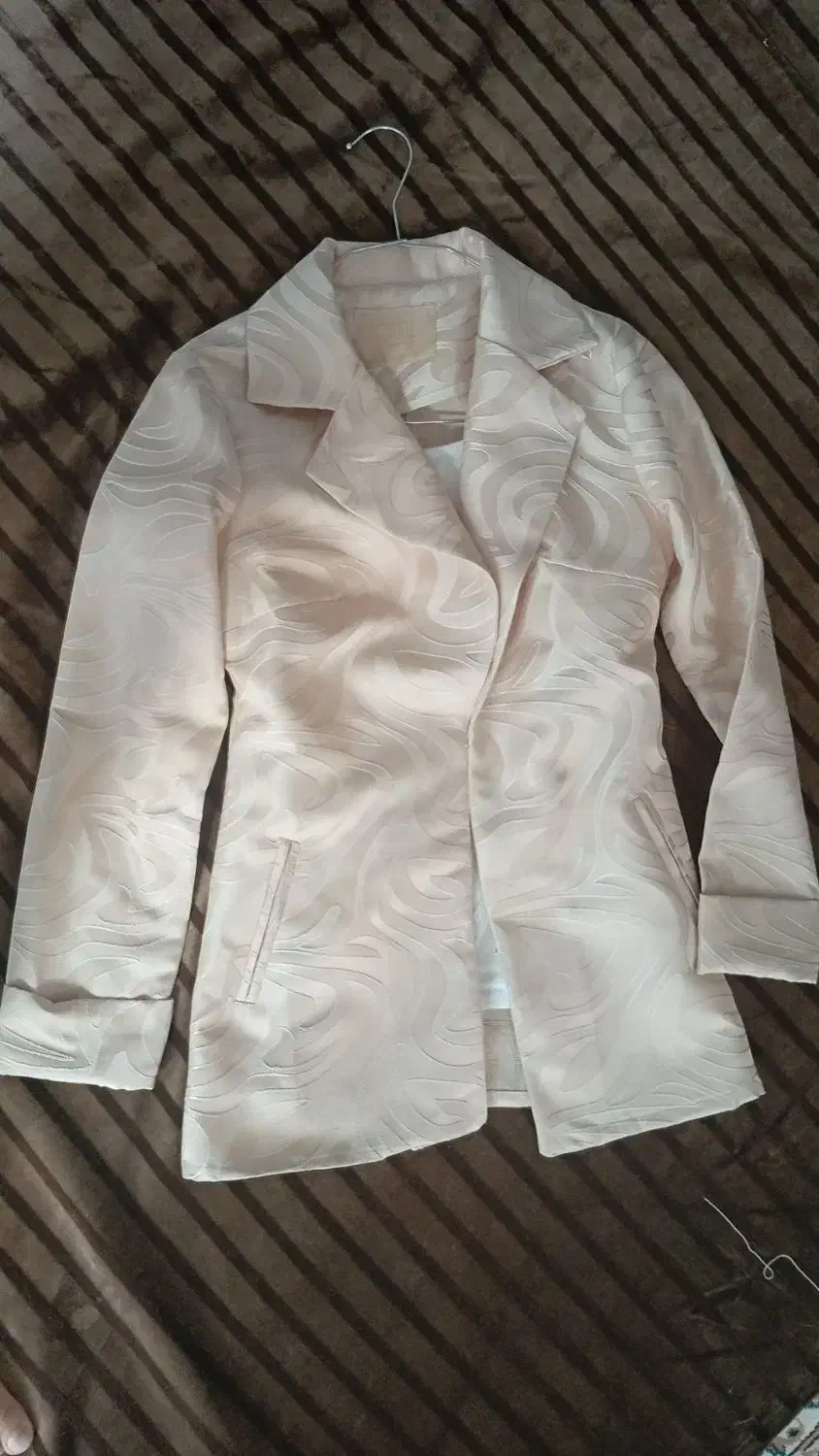 لباس وشلوار|لباس|اصفهان, خرم|دیوار