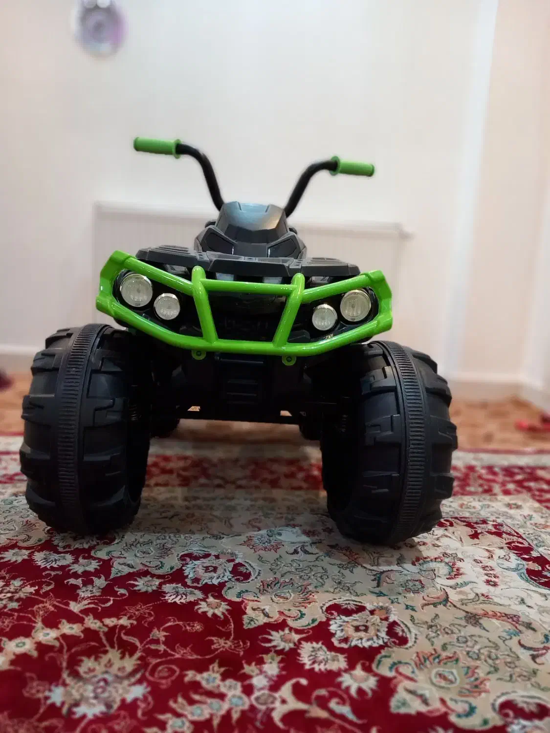 ماشین شارژی چهار چرخ|اسباببازی|تیکمه داش, |دیوار