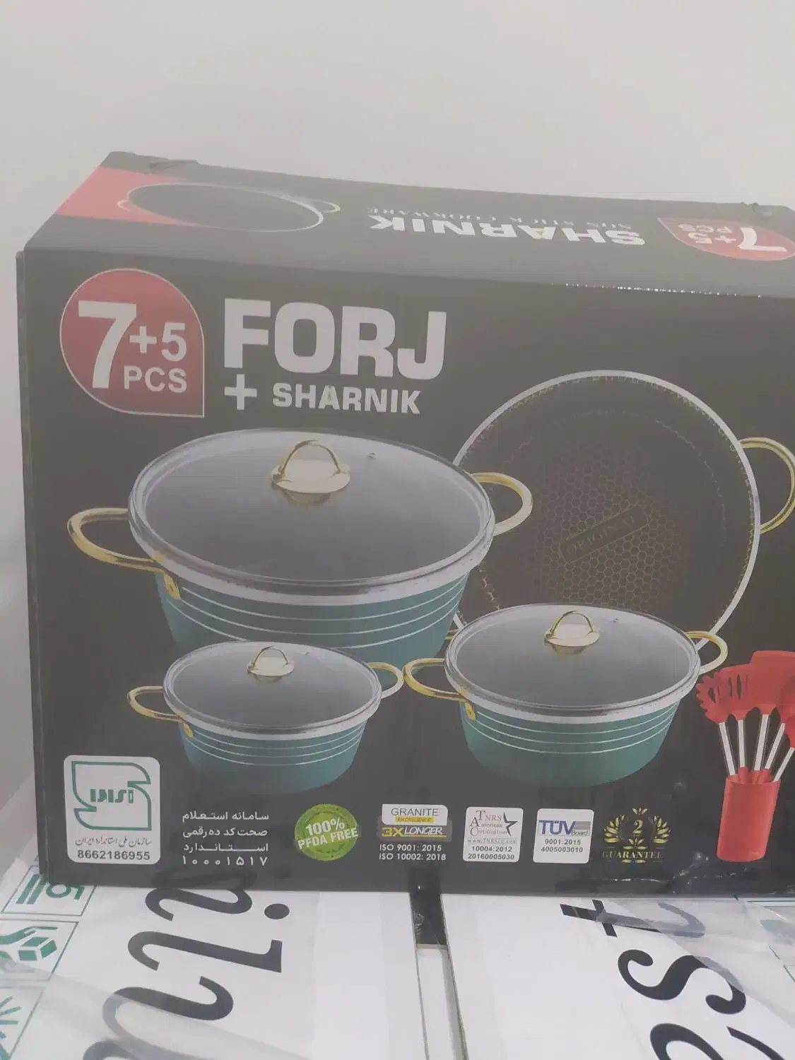 چند تیکه وسیله برقی نو داخل کارتن|سایر لوازم برقی|رباط‌کریم, رباط‌کریم|دیوار