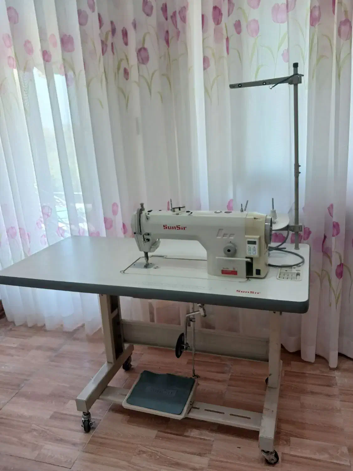 چرخ خیاطی صنعتی در حد نو|چرخ خیاطی و ریسندگی|لنگرود, |دیوار