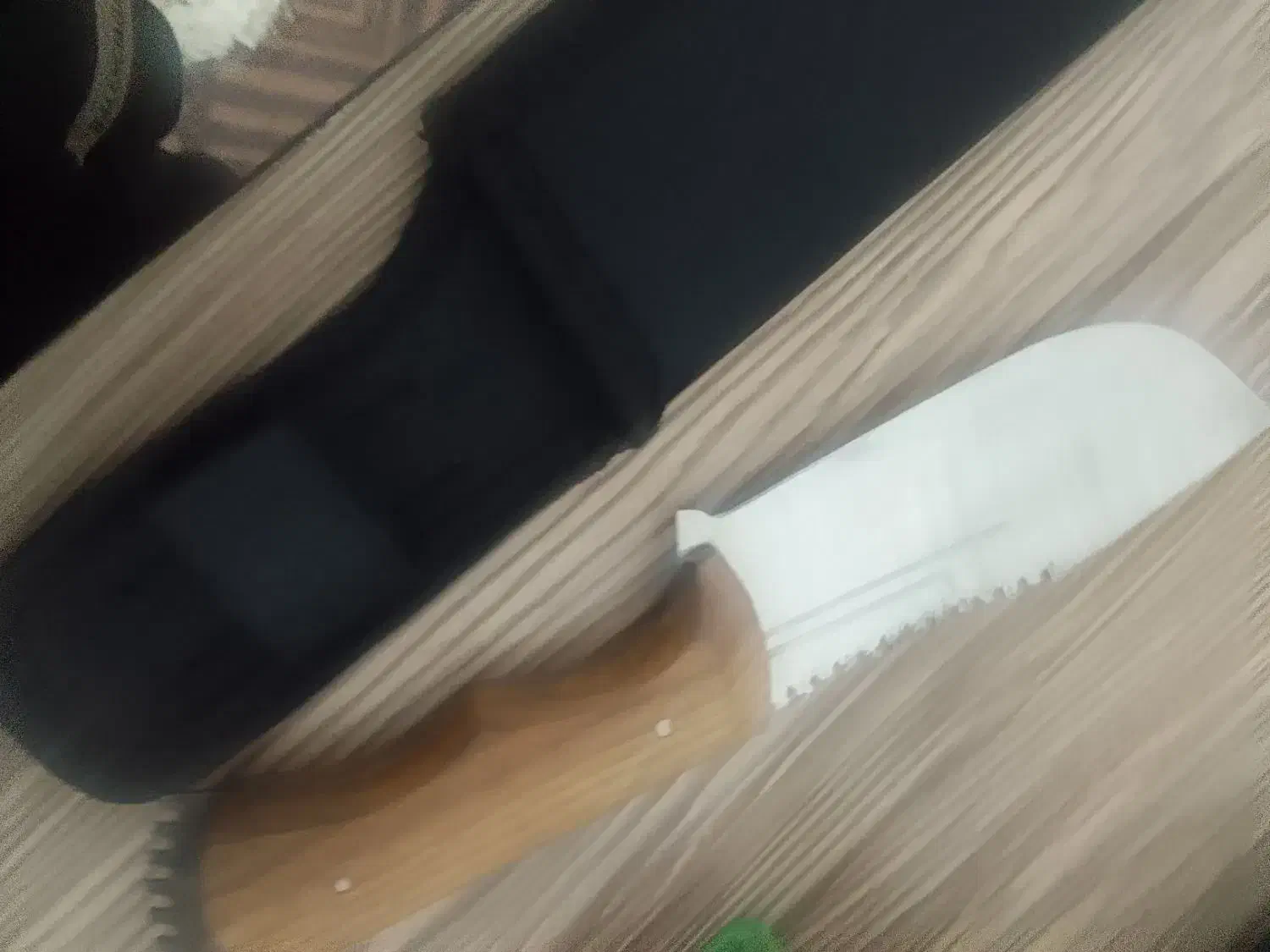 چاقو نونو|ابزارآلات|کنگاور, |دیوار