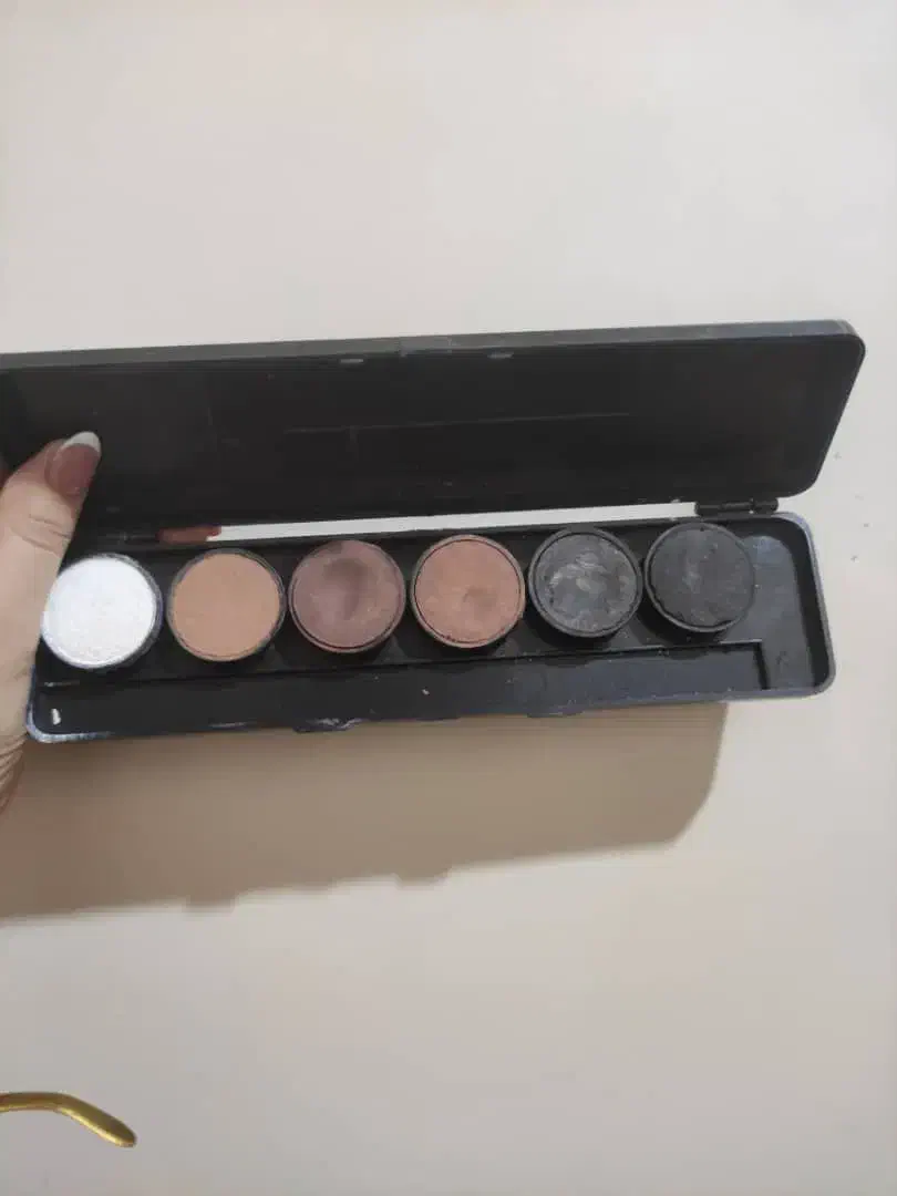 لوازم آرایشی بهداشتی|آرایشی، بهداشتی، درمانی|شیراز, صاحب الزمان|دیوار