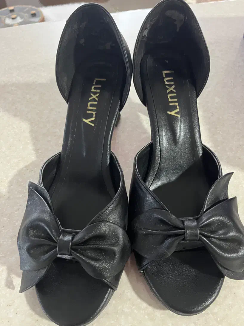 چندین مورد کفش|کیف، کفش، کمربند|نوشهر, |دیوار