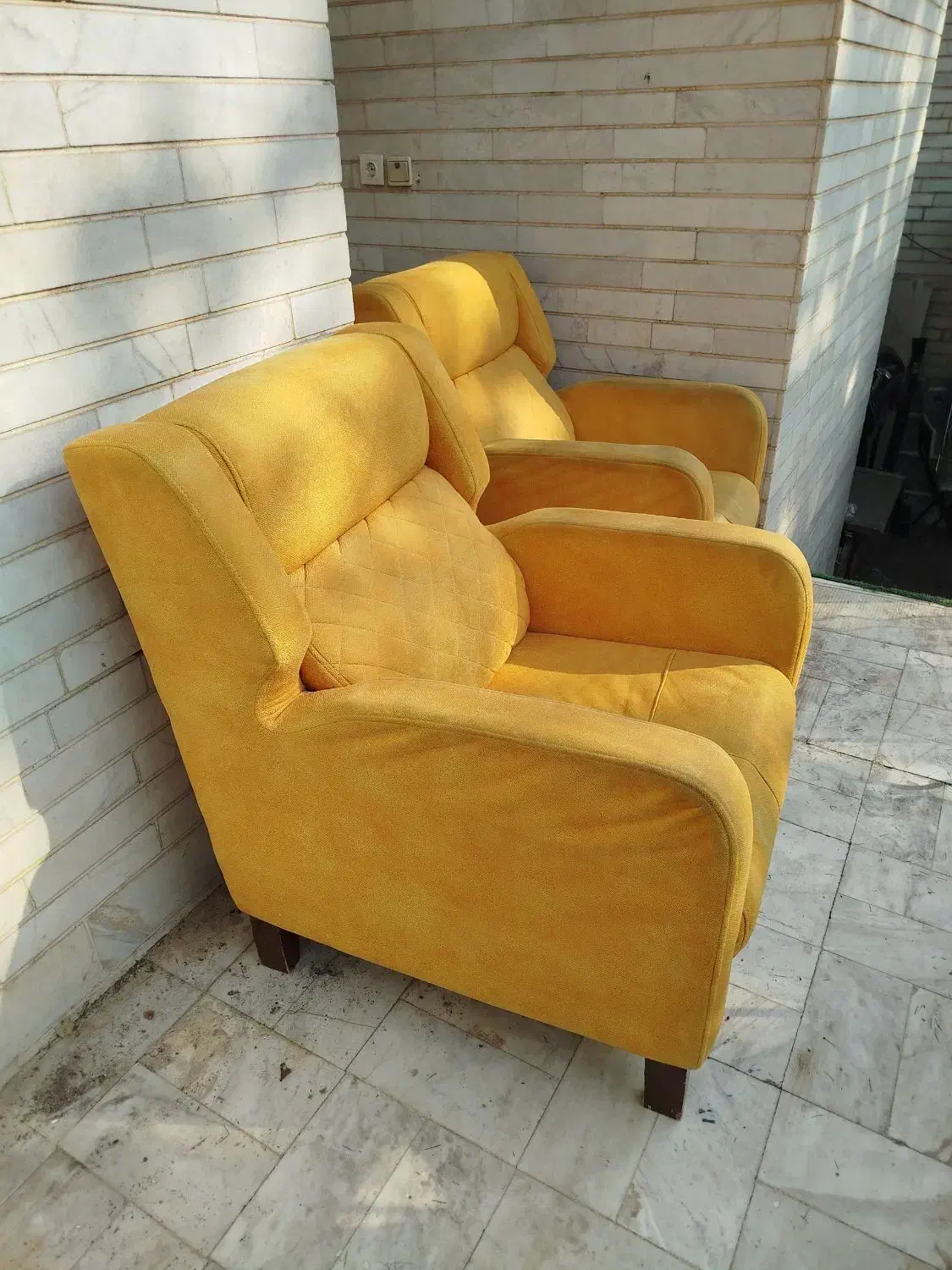 دوعدد مبل تک نفره درحد نو|مبلمان خانگی و میز عسلی|کرج, شهرک بهداری|دیوار