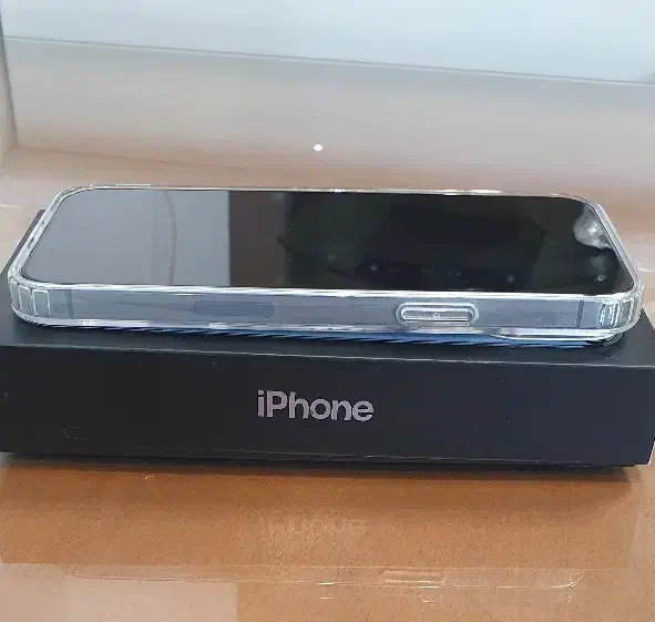 آیفون 13 پرومکس با تمامی لوازم و ریجستر شده|موبایل|تهران, صاحبقرانیه|دیوار