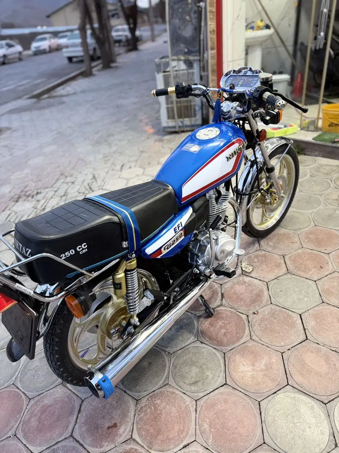 هندا نیکتا ۲۵۰ در حد صفر|موتورسیکلت|بن, |دیوار