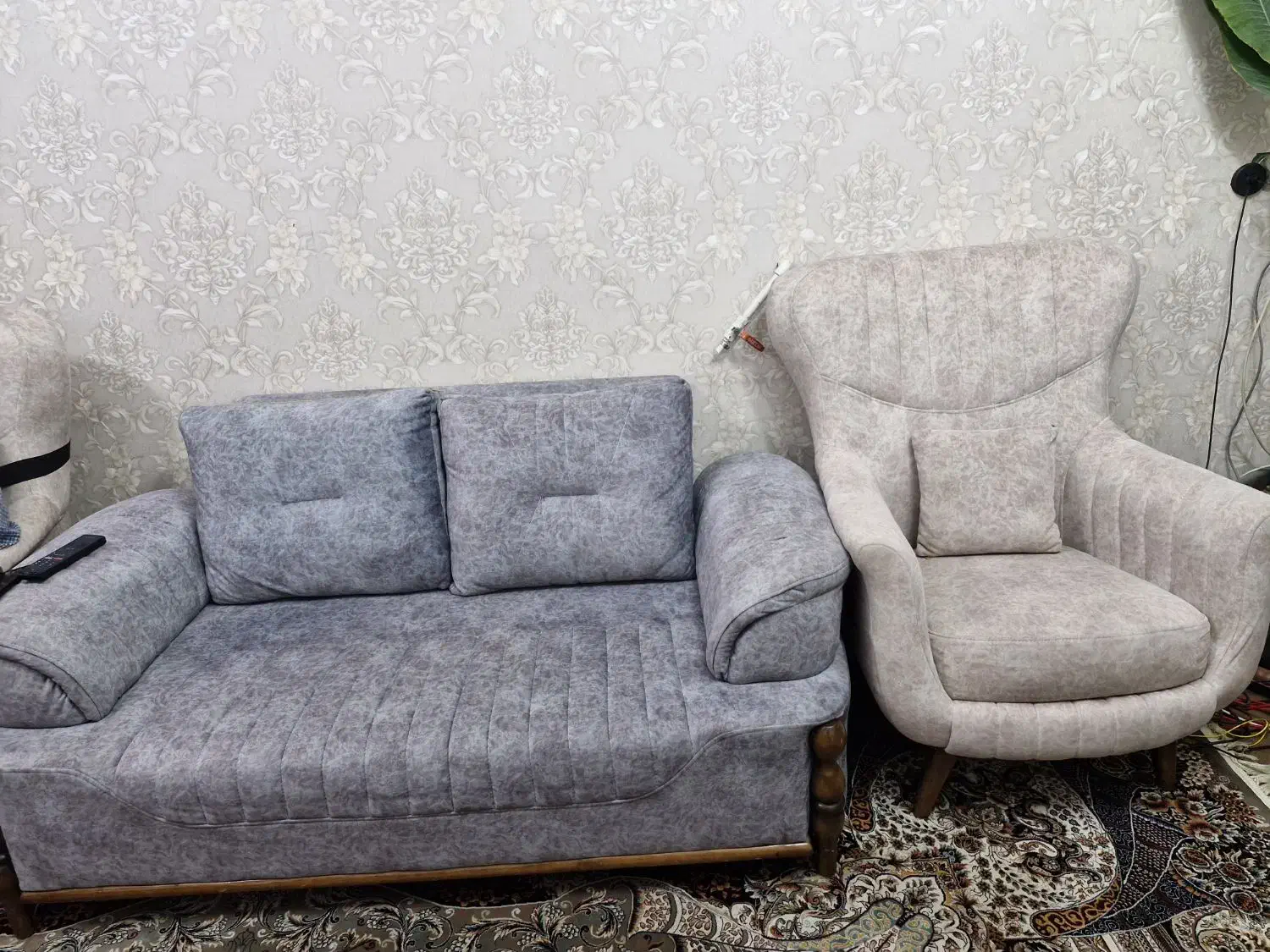 فروش مبل دست دوم|مبلمان خانگی و میز عسلی|اهواز, شهرک نفت|دیوار