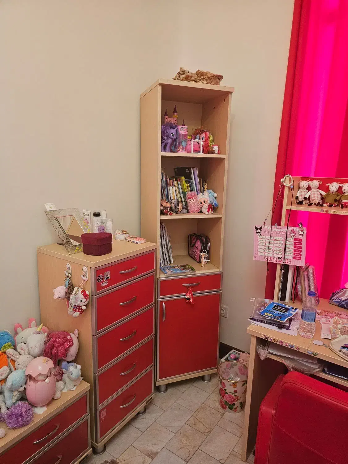 کتابخانه|کتابخانه، شلف، قفسههای دیواری|پردیس, شهرک صنعتی خرمدشت فاز ۷|دیوار