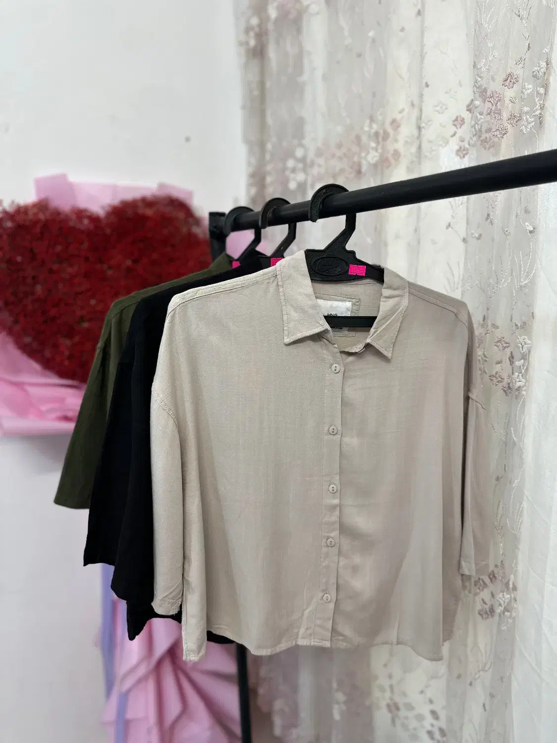 شومیز دوتیکه|لباس|مشهد, کارگران|دیوار