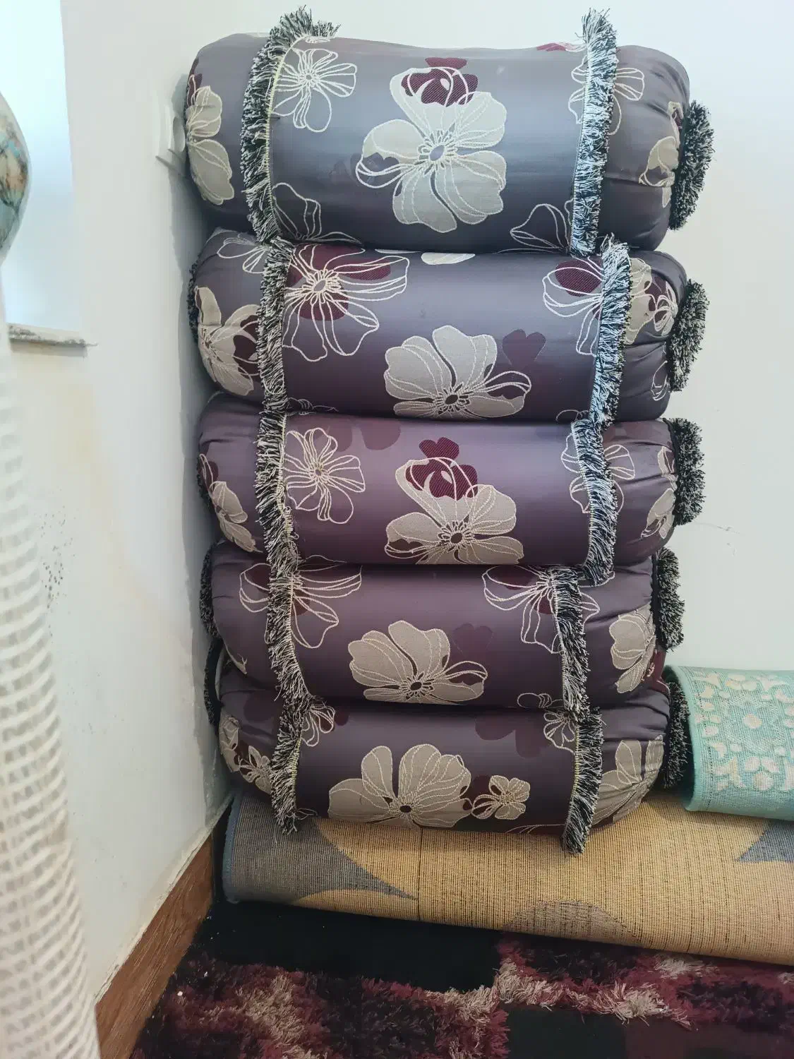 بالشت محلی|پشتی|یاسوج, |دیوار