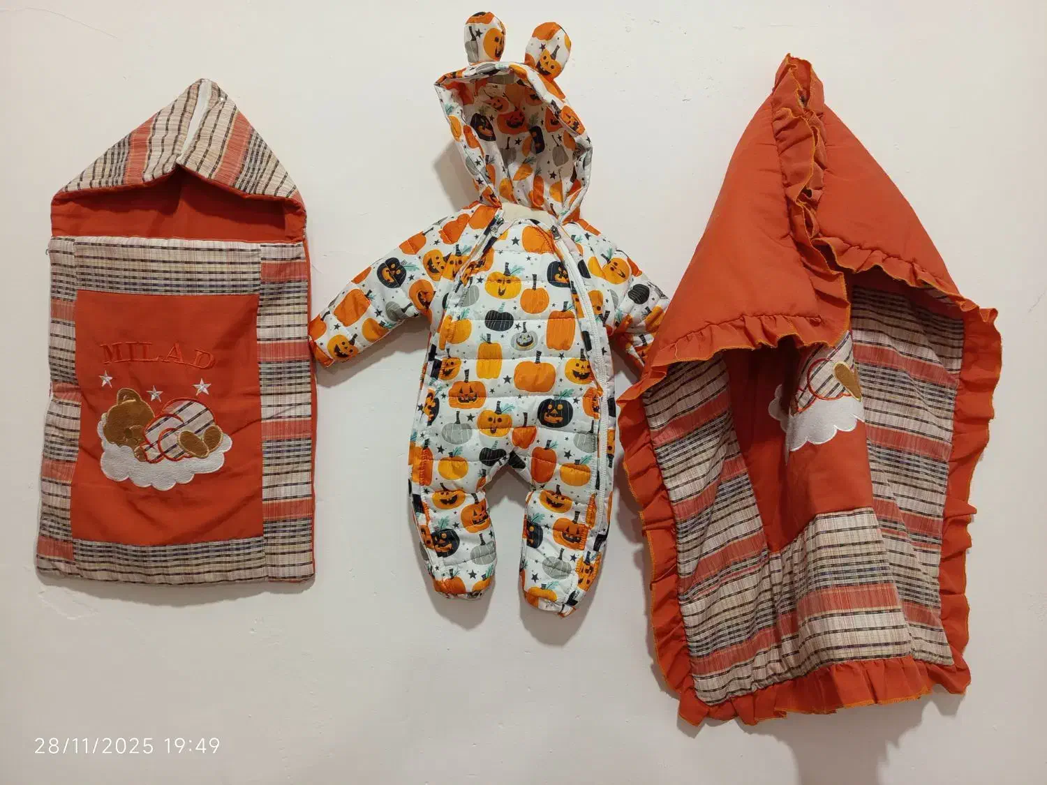 لباس بچه|لباس|شیروان (لرستان), |دیوار