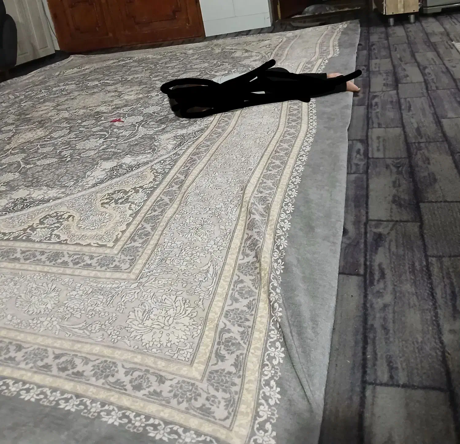 روفرشی|روفرشی|نیشابور, فرح بخش|دیوار