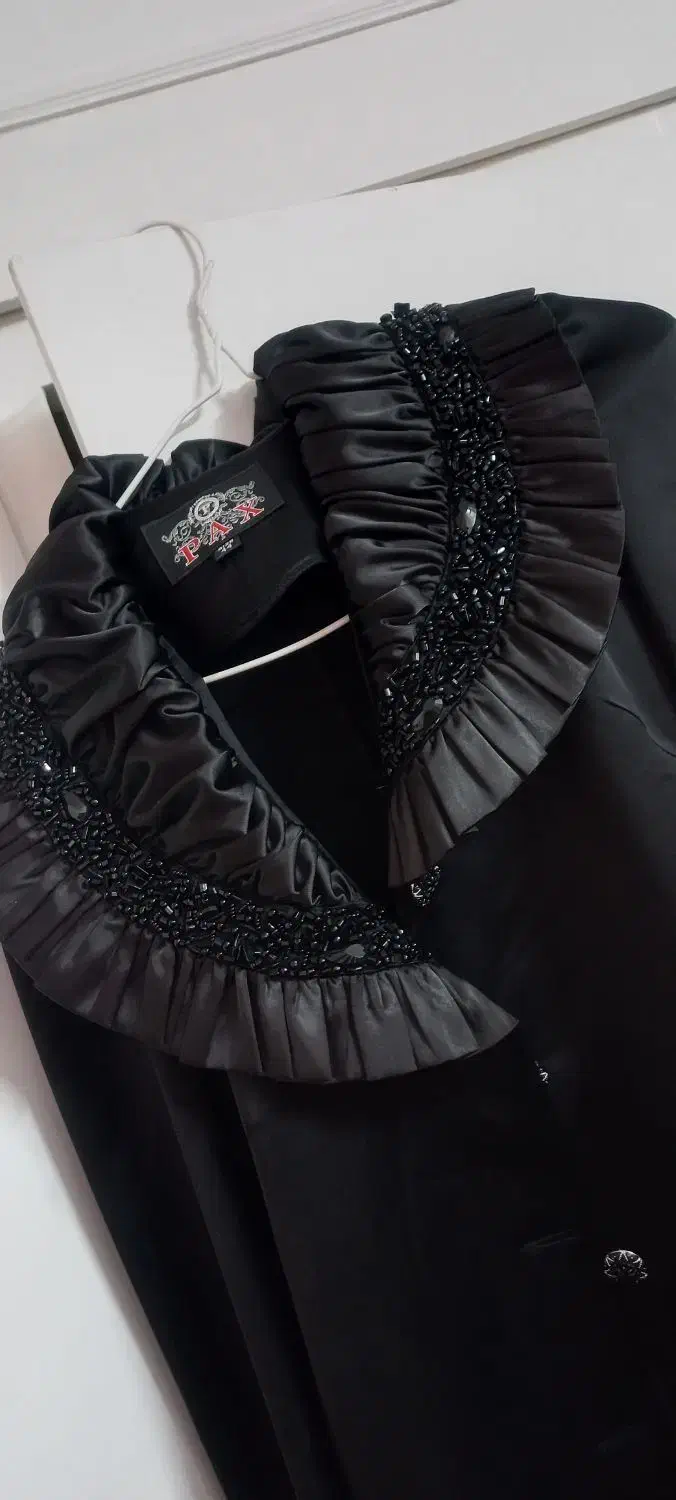 شومیز مانتو کیف|کیف، کفش، کمربند|ری, علایین|دیوار