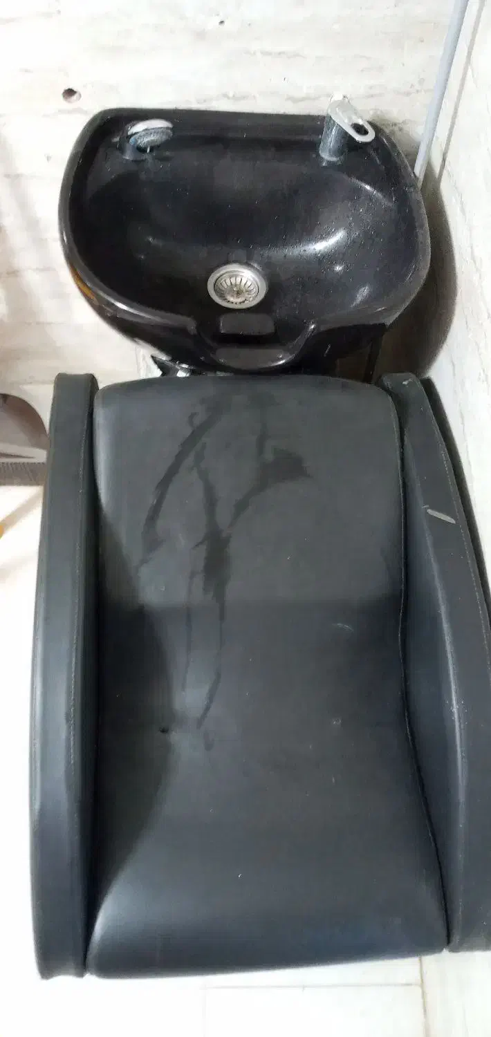 سرشور|صندلی و نیمکت|آستانه اشرفیه, |دیوار