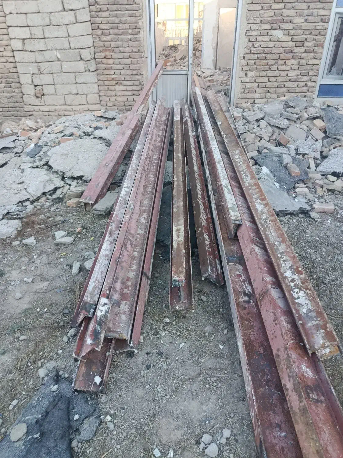 تیرآهن دست دوم|مصالح و تجهیزات ساختمان|مشگین شهر, |دیوار