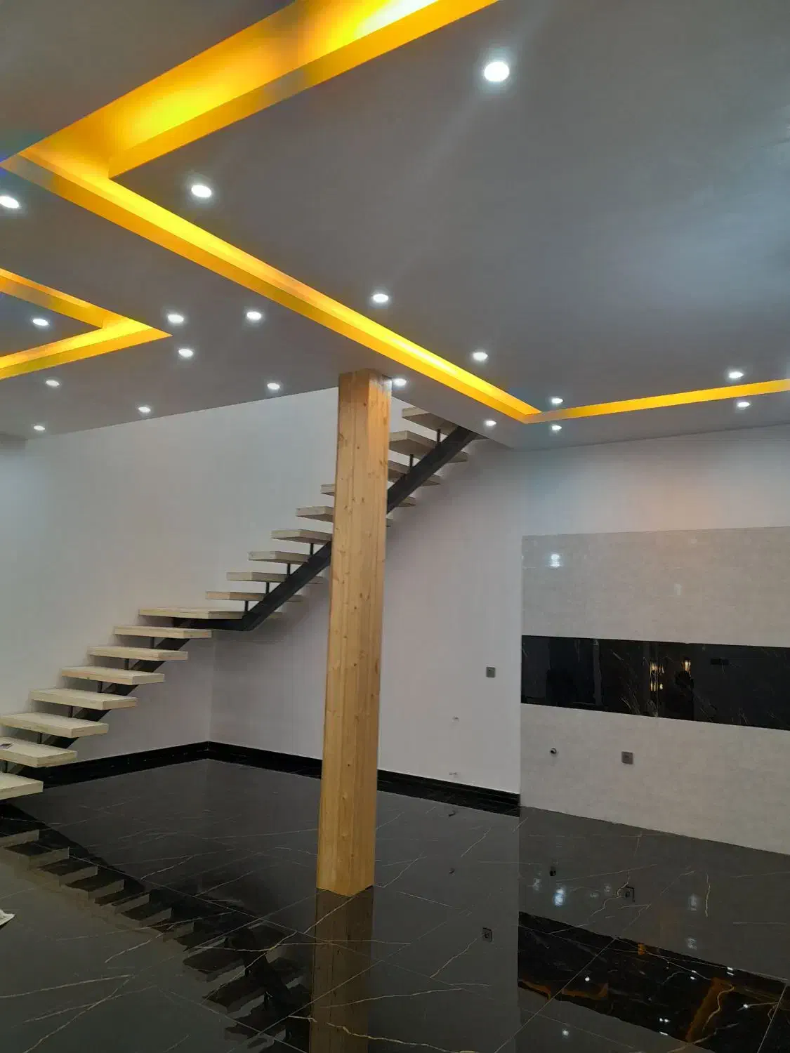 انجام گچ کاری ساختمان وابزار الات|خدمات پیشه و مهارت|دماوند, گیلاوند|دیوار