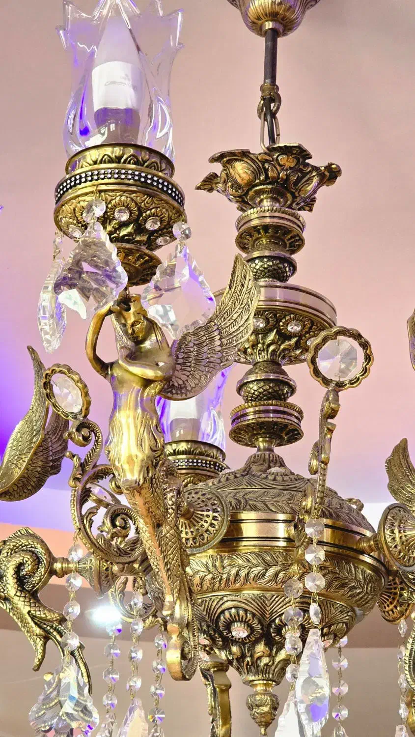 لوستر فرشته پر کار شرکتی در حد نو|لوستر و چراغ آویز|خوی, |دیوار