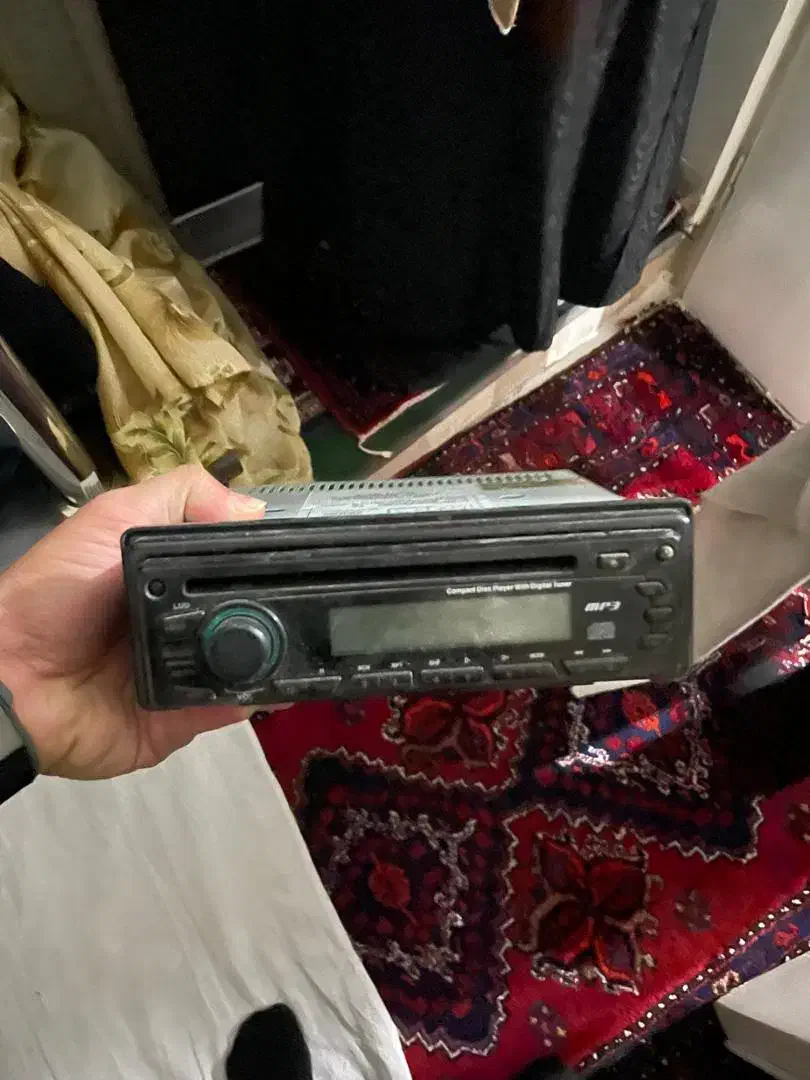 تعدادی لوازم|تلویزیون و پروژکتور|ابهر, |دیوار