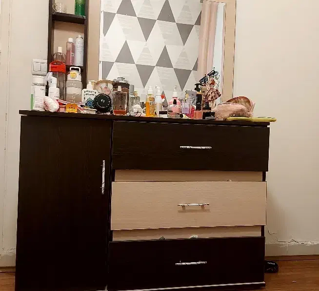 میز ارایش و پا تختی|میز و صندلی غذاخوری|تهران, تهرانسر شمالی|دیوار